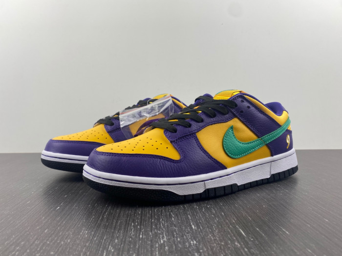 nike dunk low lx lisa leslie (w) - do9581-500 nike dunk low lx lisa leslie (w) - do9581-500