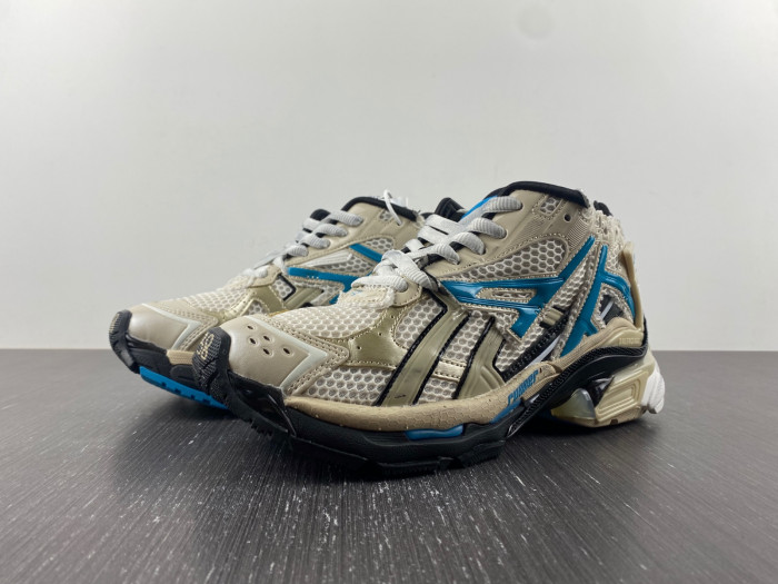 blcg runner sneaker bm5623-016