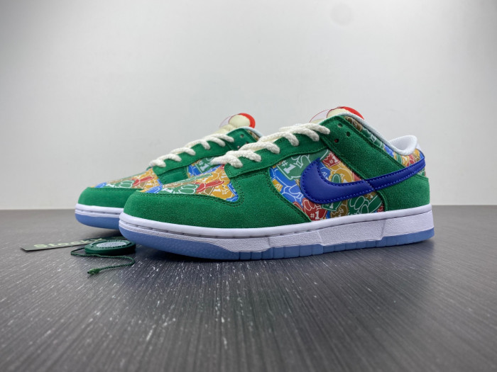 nike dunk low foam finger - dz5184-300 nike dunk low foam finger - dz5184-300