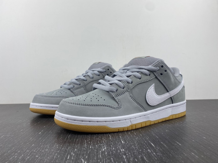 nike sb dunk low “grey gum” dv5464-001 nike sb dunk low “grey gum” dv5464-001
