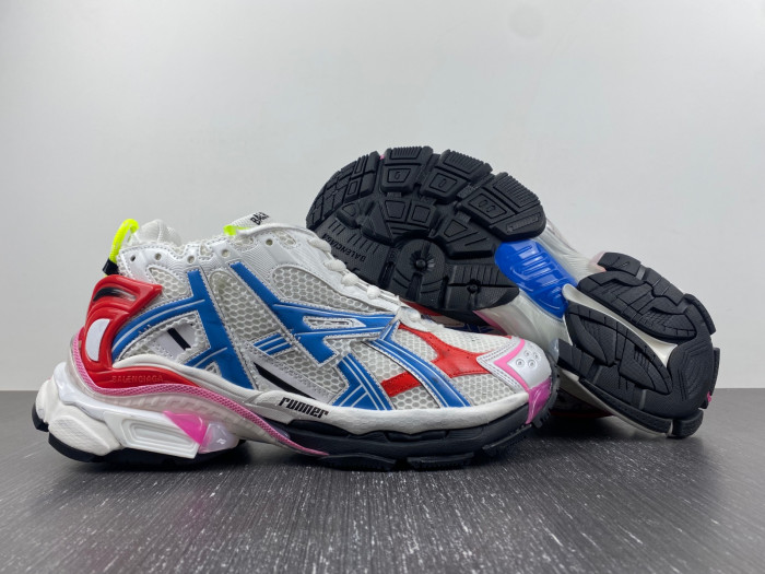 blcg runner sneaker bm5623-020