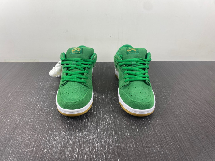 nike sb dunk low st. patrick