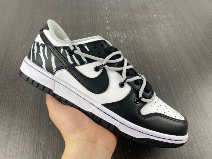 nike dunk low black and white dd3363-002