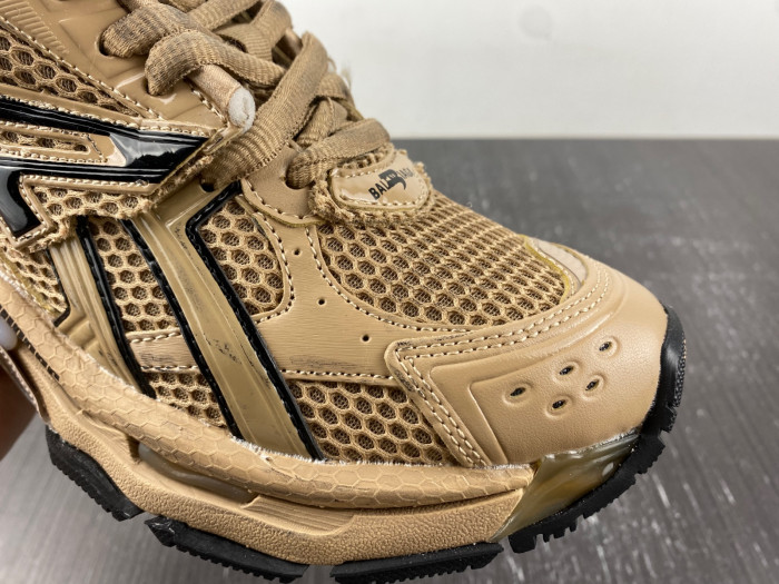 blcg runner sneaker bm5623-012