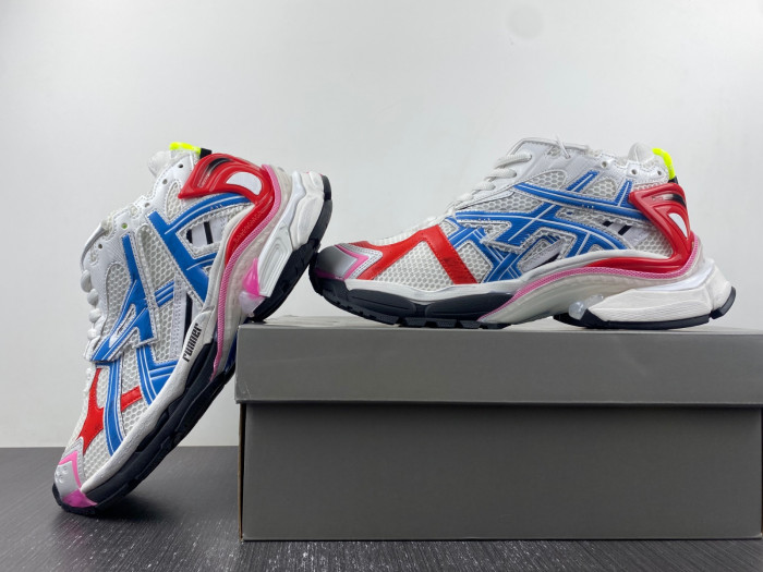 blcg runner sneaker bm5623-020