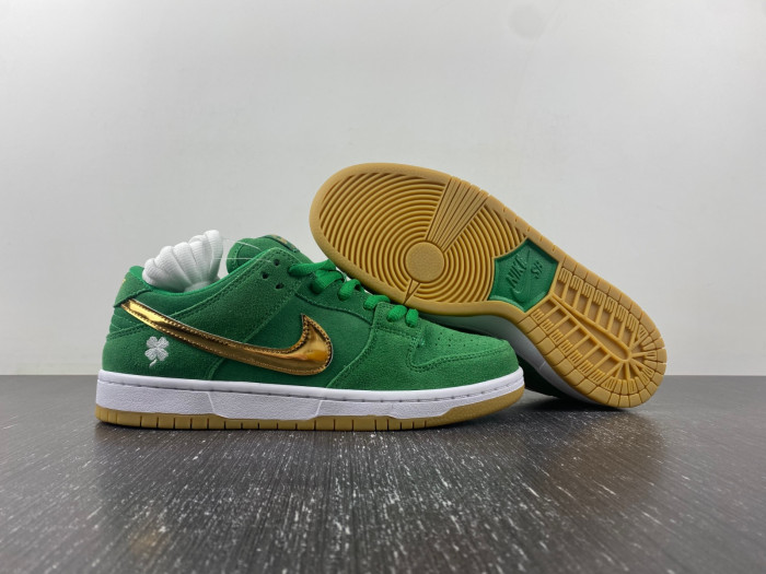 nike sb dunk low st. patrick