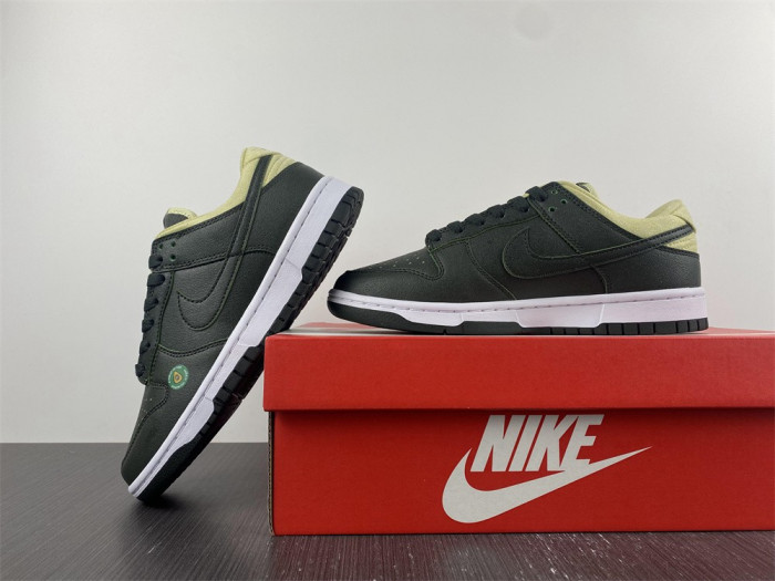 nike dunk low avocado (w) - dm7606-300