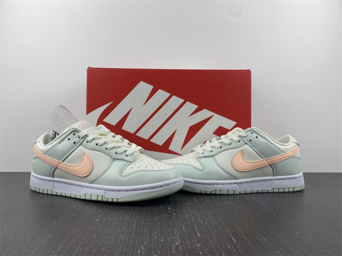 nike dunk low barely green (w) dd1503-104