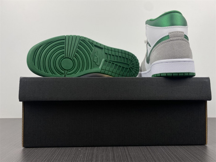 air jordan 1 mid se