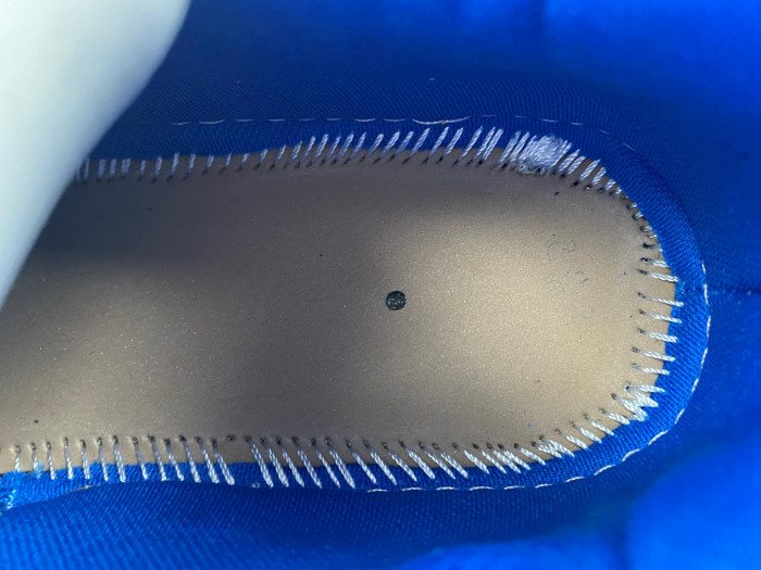 blcg runner sneaker bm5623-002