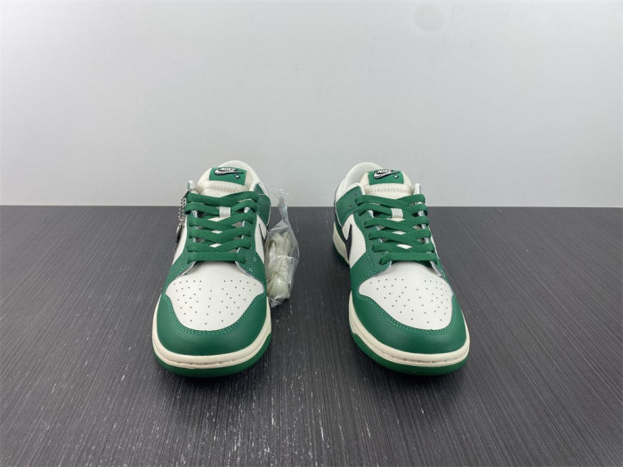 nike dunk low lottery malachite dr9654-100