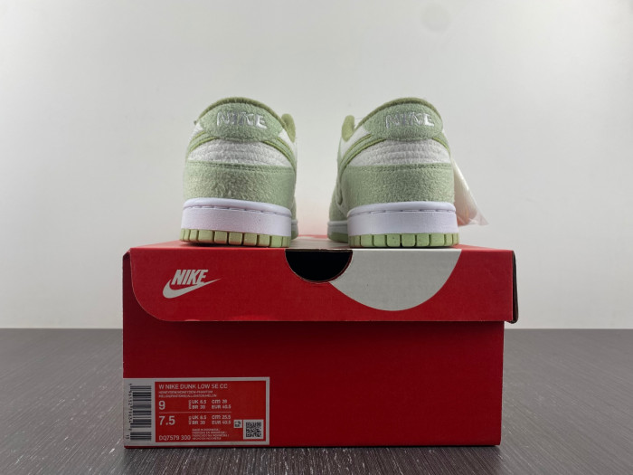 nike dunk low "fleece green" dq7579-300