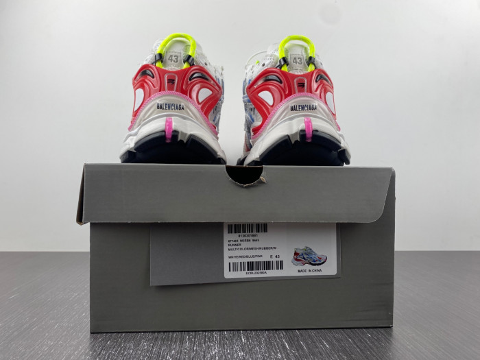 blcg runner sneaker bm5623-020