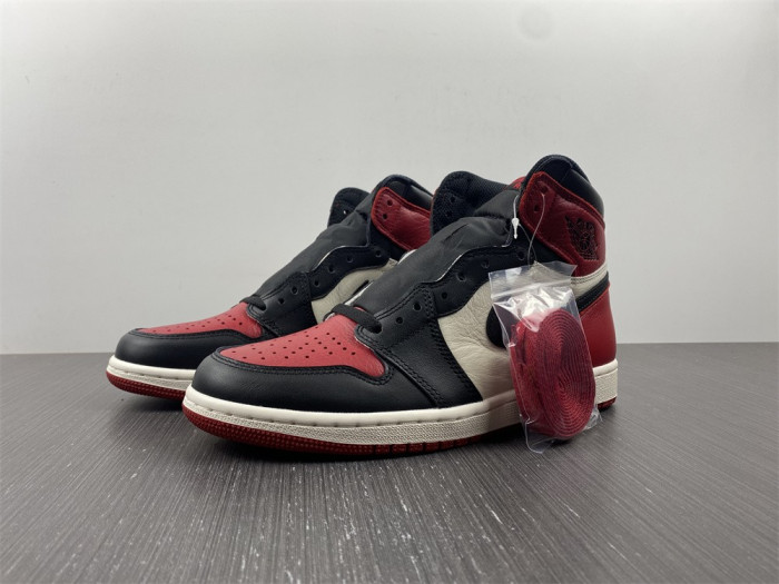 air jordan 1 retro high bred toe 555088-610 air jordan 1 retro high bred toe 555088-610