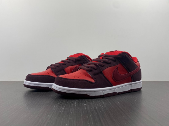 nike sb dunk low cherry - dm0807-600 nike sb dunk low cherry - dm0807-600