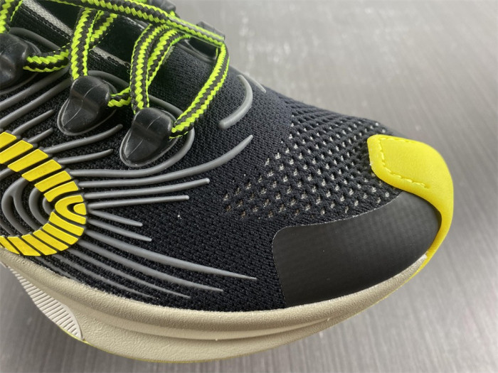 G*u*i trainer sneaker