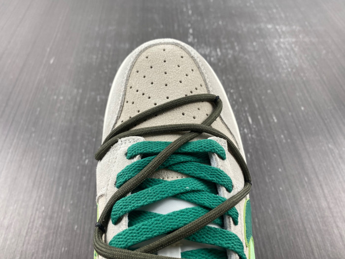 nike dunk low se 85 do9457-100j