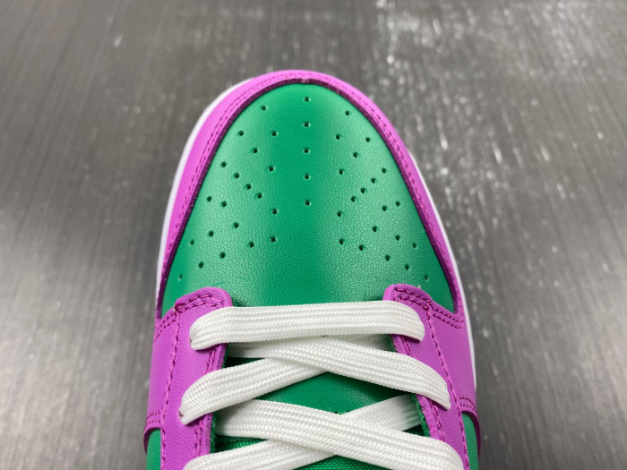 nike dunk low stadium green fuchsia fd9924-311