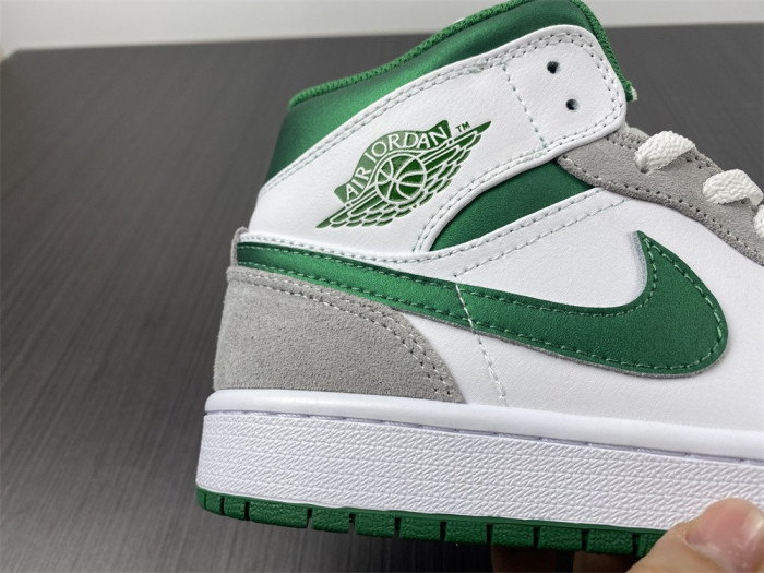 air jordan 1 mid se