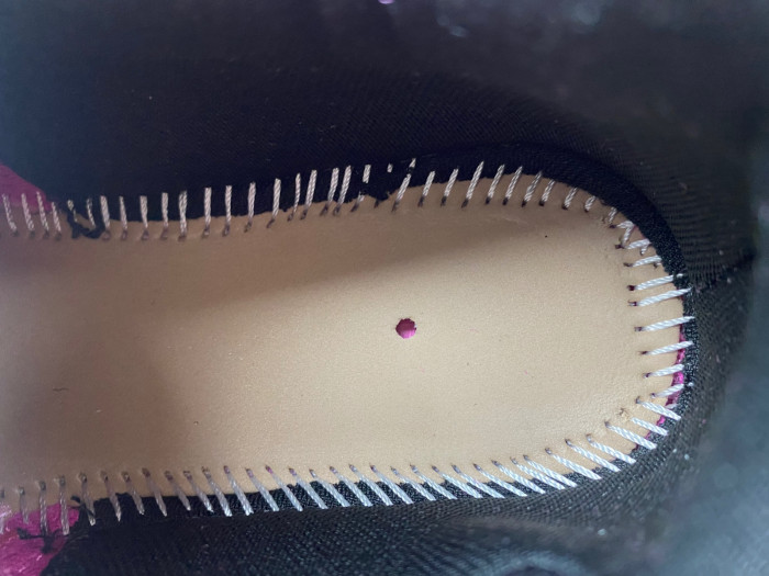 blcg runner sneaker bm5623-011