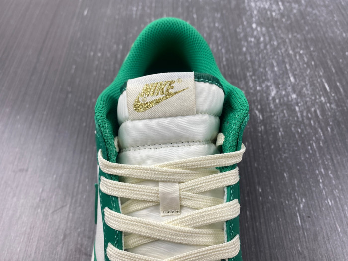 nike dunk low malachite university gold (w) fb7173-131
