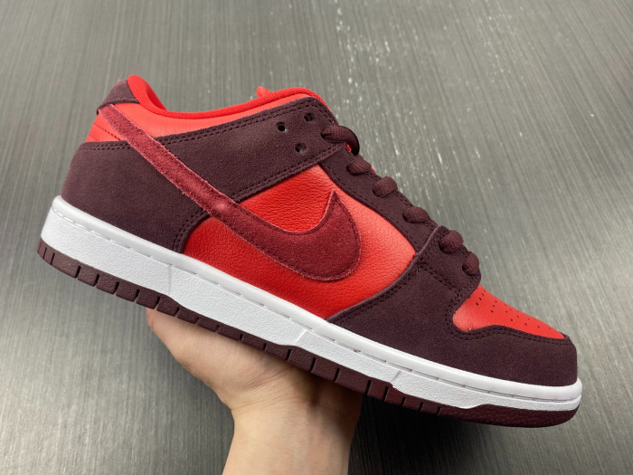 nike sb dunk low cherry - dm0807-600