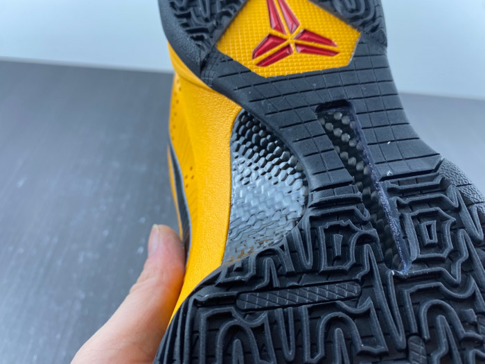 nike kobe 5 bruce lee 386429-701