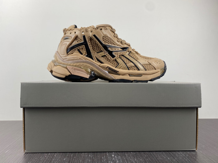 blcg runner sneaker bm5623-012