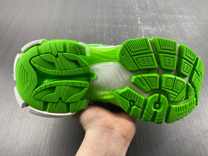 blcg runner sneaker bm5623-013