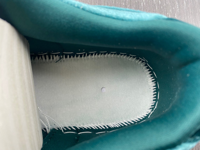 nike dunk low green velvet (w) - dz5224-300