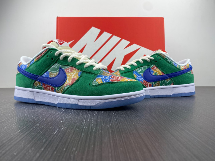 nike dunk low foam finger - dz5184-300