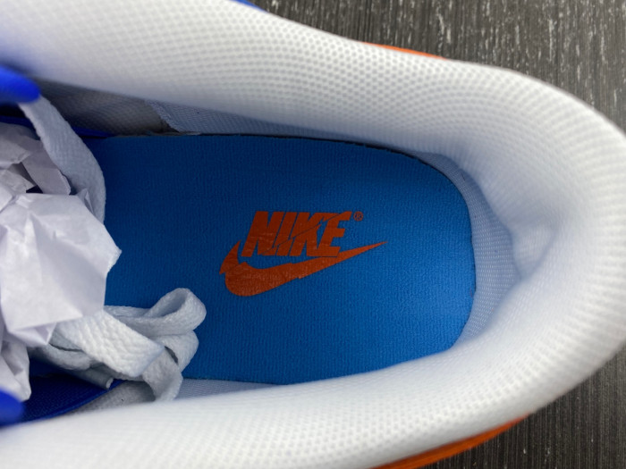 nike dunk low scrap knicks dm0128-100