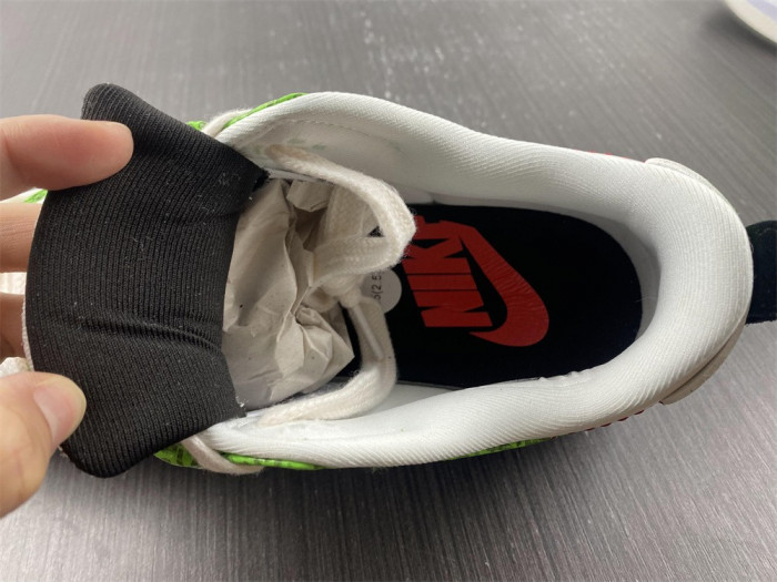 nike dunk low disrupt 2 green snakeskin dv1491-101