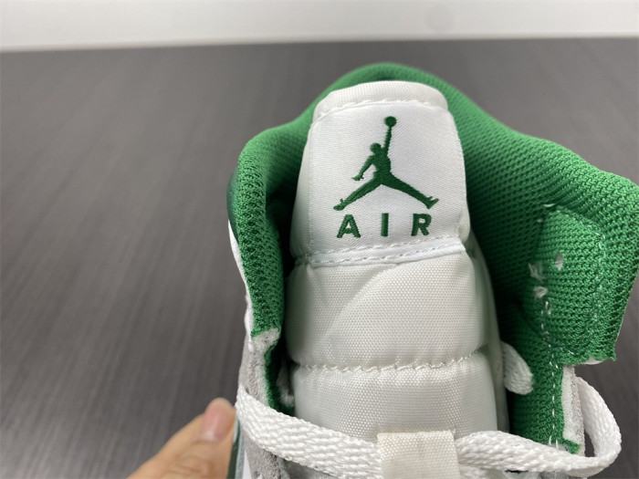 air jordan 1 mid se