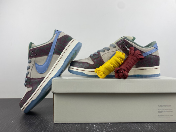 crenshaw skate club x nike sb dunk low fn4193-100