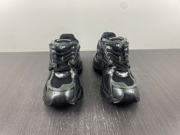 blcg runner sneaker bm5623-015