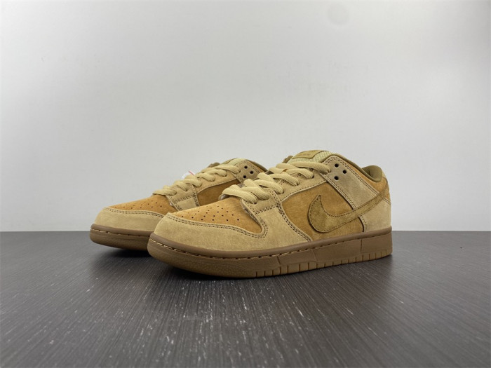 nike sb dunk low wheat (2017) - 883232-700 nike sb dunk low wheat (2017) - 883232-700