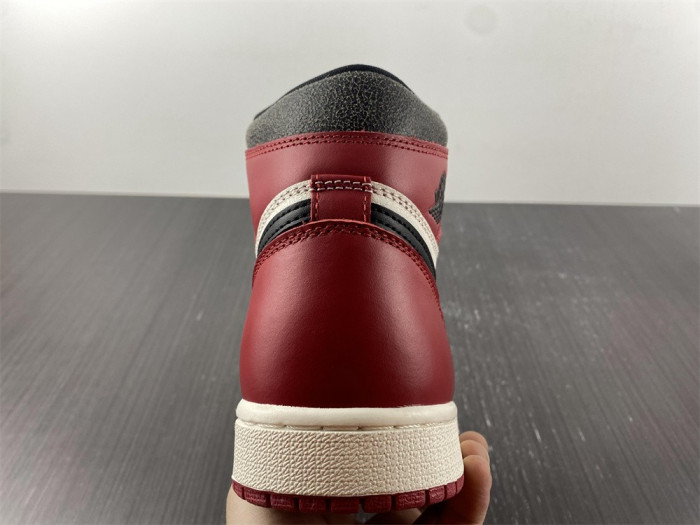 jordan 1 retro high og chicago lost and found fd1437-612