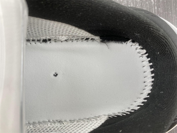 blcg wmns track mule 