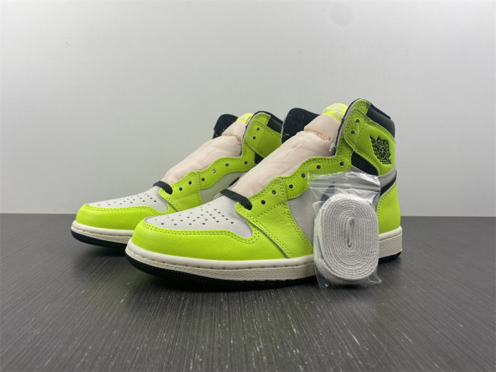 air jordan 1 high og "volt" 555088-702 air jordan 1 high og "volt" 555088-702