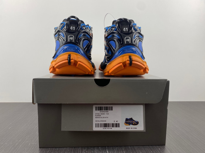 blcg runner sneaker bm5623-002