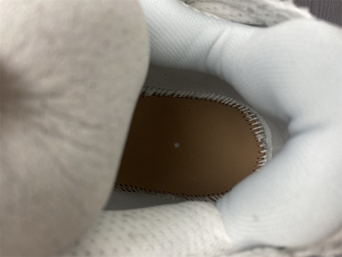 blcg runner sneaker uu896-002