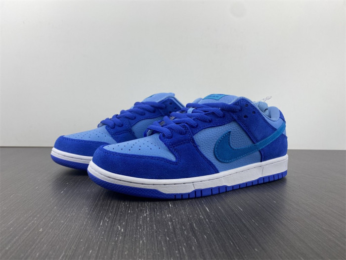 nike sb dunk low blue raspberry - dm0807-400 nike sb dunk low blue raspberry - dm0807-400
