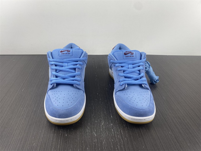 nike sb dunk low valour blue team maroon dq4040-400
