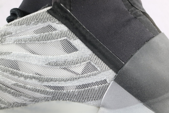 a*d*i*s yzy qntm (lifestyle model) q46473