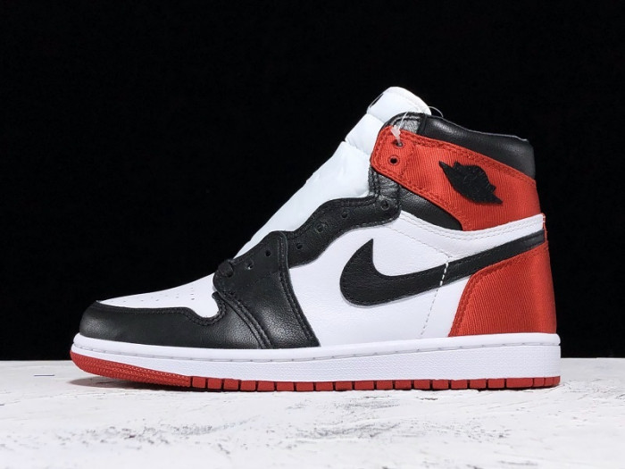 air jordan 1 retro high satin black toe (w) cd0461-016 air jordan 1 retro high satin black toe (w) cd0461-016