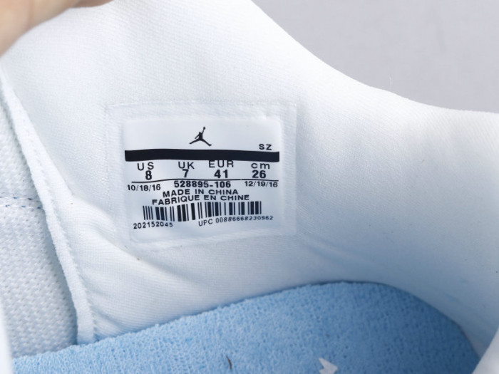 jordan 11 retro low university blue (gs) 528896-106