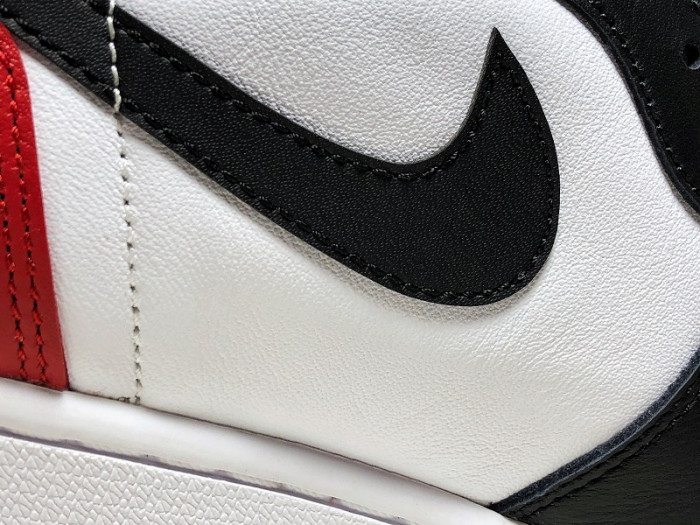 air jordan 1 retro high og chicago bulls 555088-101