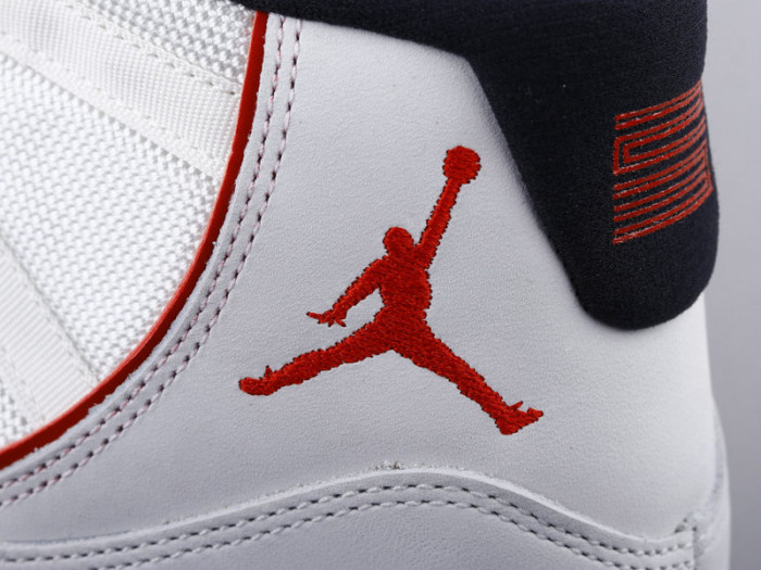 jordan 11 retro platinum tint (gs) 378038-016