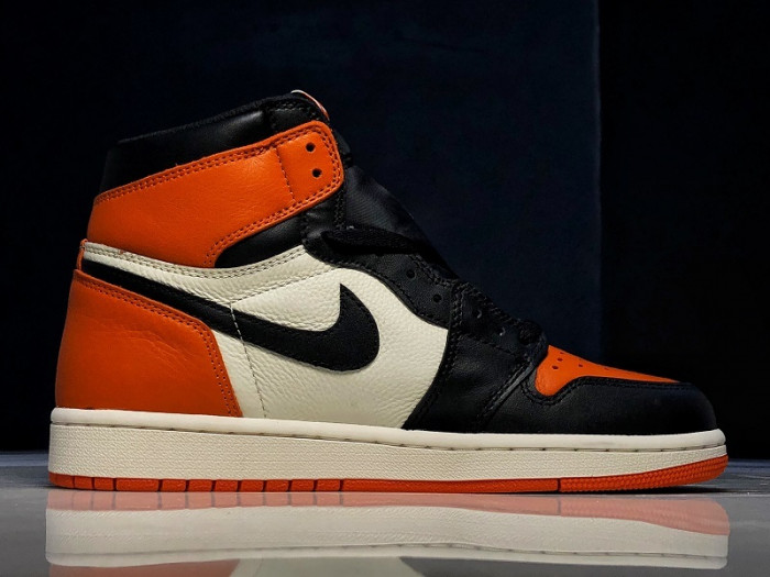 air jordan 1 retro shattered backboard 555088-005